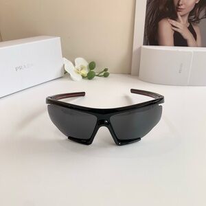 Prada Sunglasses 🕶️